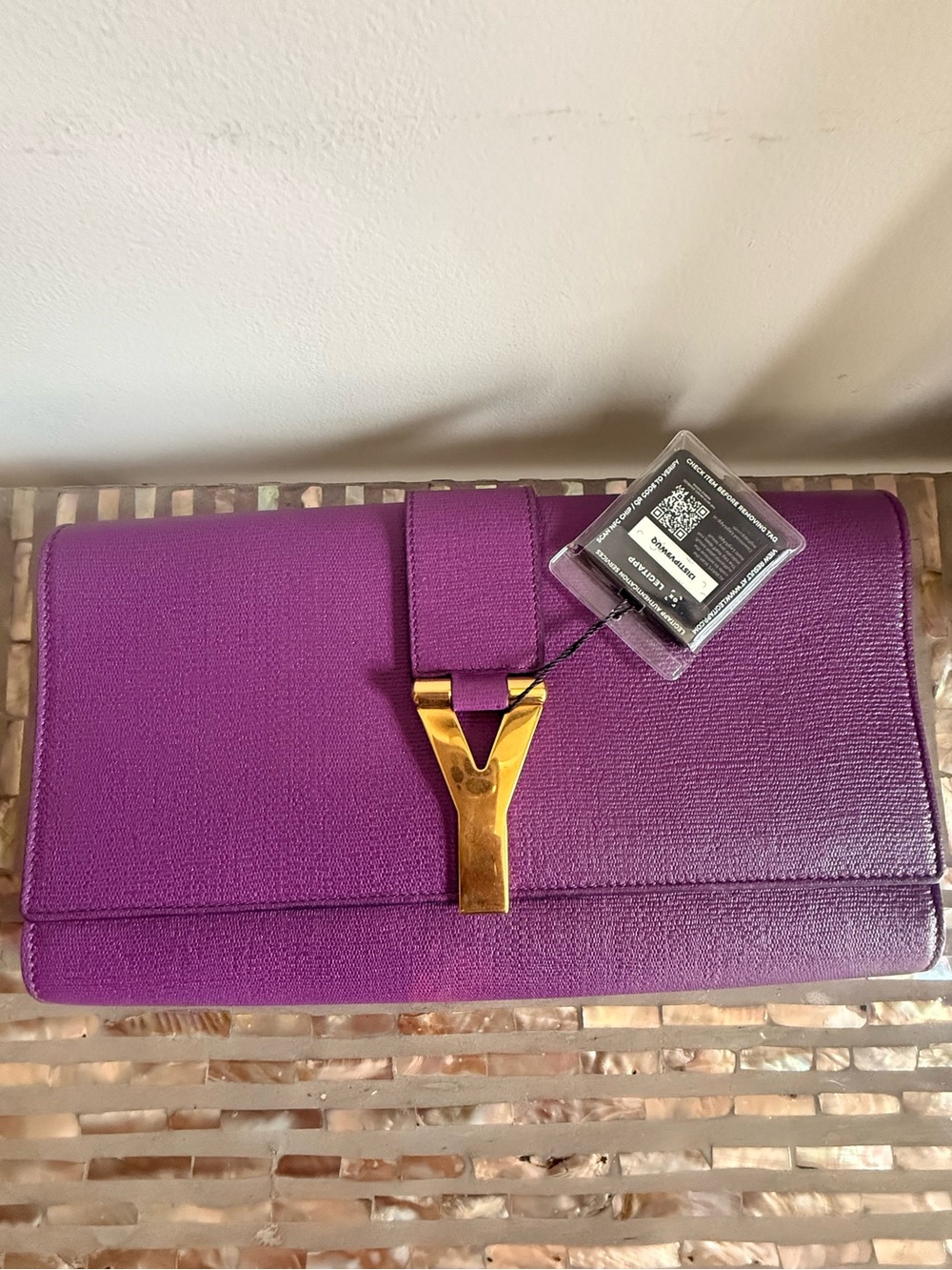 YVES SAINT LAURENT
Purple Textured Calfskin Leather Ligne Y Clutch Bag